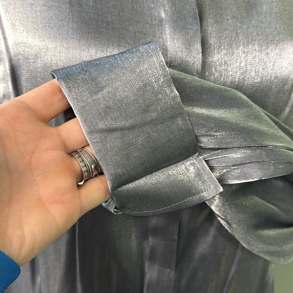 Working Classics designs, metallic silver, button-down blouse, 18 - Picture 4 of 6